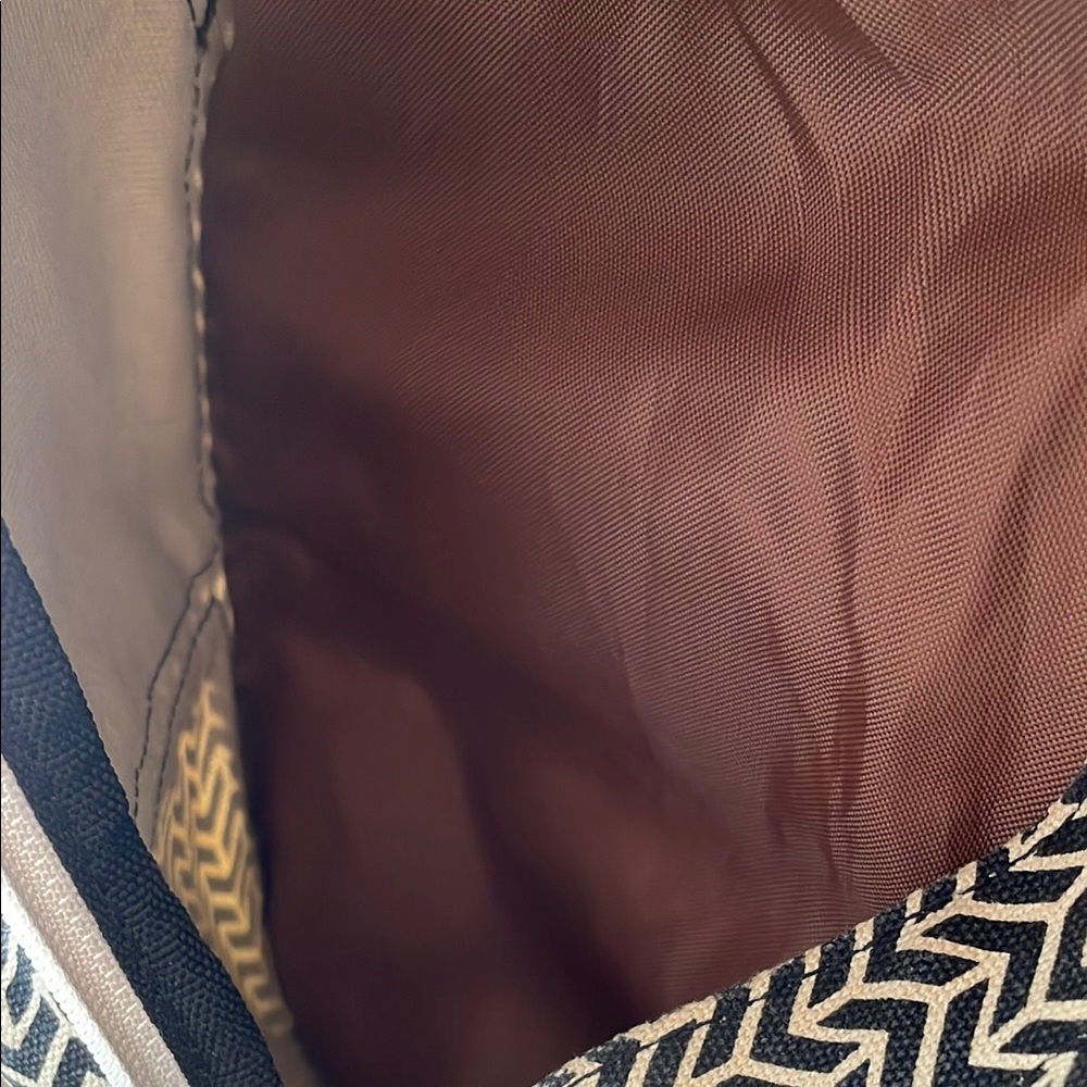 Kavu Rope Sling Bag Chevron Hiking Backpack Crossbody NWOT - Picture 7 of 9